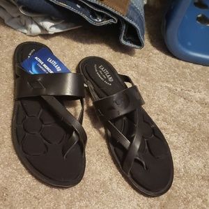 Sandles
